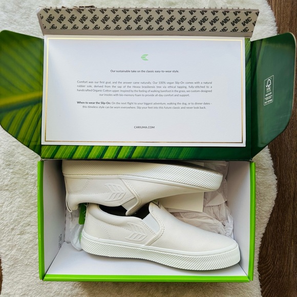 Cariuma Off-White Canvas Slip-Ons - Picture 4 of 8